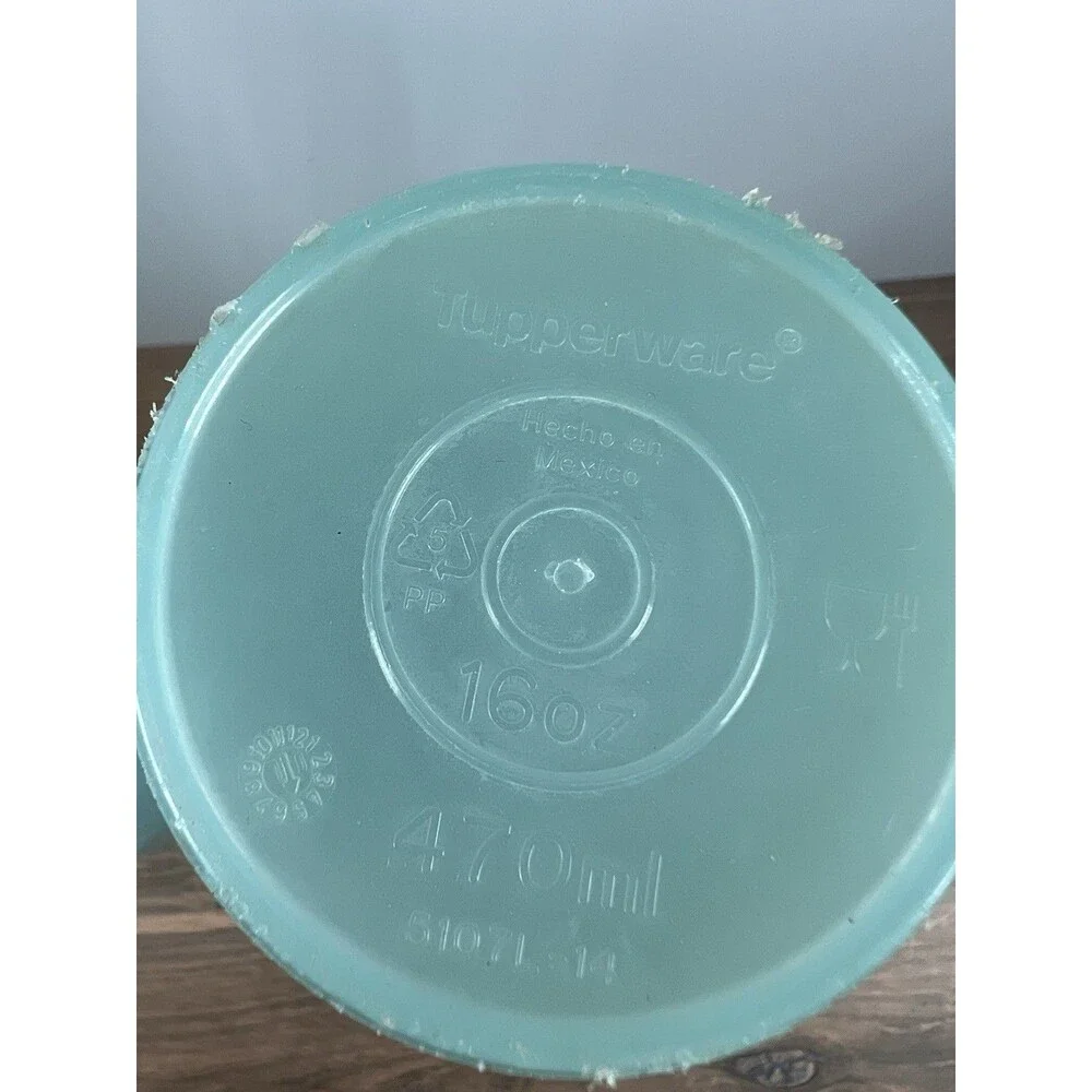 Two Vintage Tupperware Drinking Glasses #107 Blue Tall Pastel